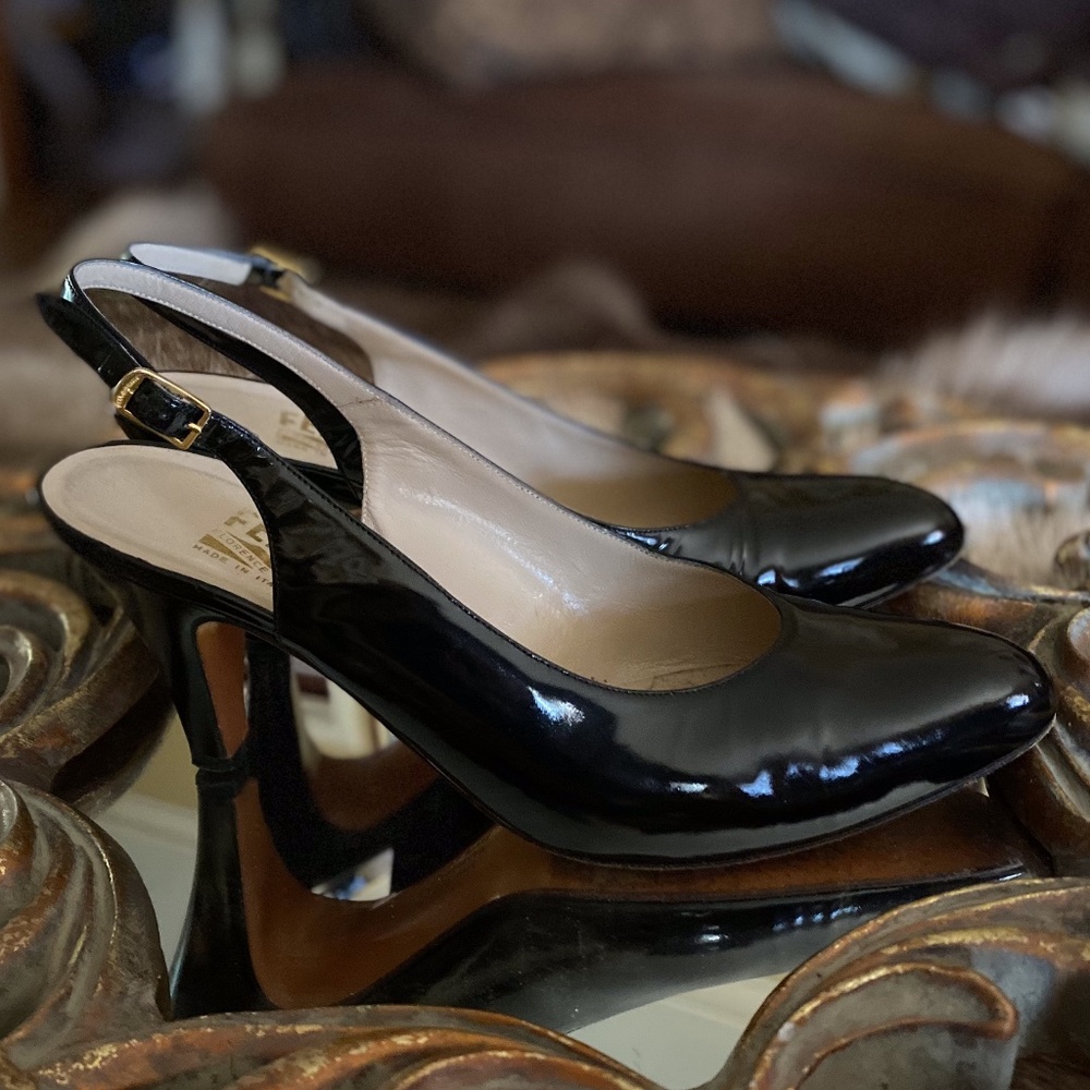 Ferragamo black patten leather slingback Size 7.5